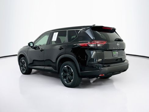 Used 2024 Nissan Rogue SV AWD/4WD image 5