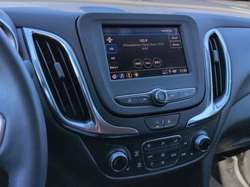 Certified 2024 Chevrolet Equinox LT w/ LPO, Floor Liner Package image 13