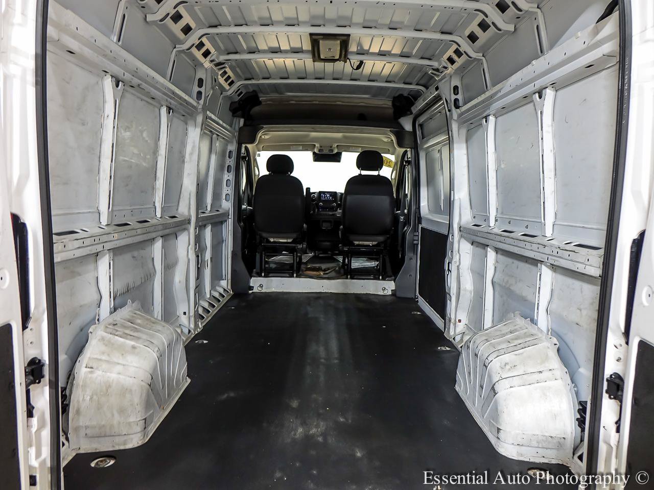 Used 2023 RAM ProMaster 2500 FWD image 17