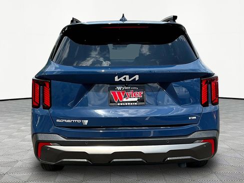 Certified 2024 Kia Sorento SX AWD/4WD image 5