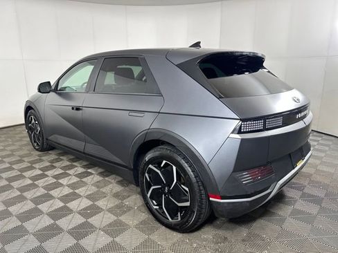 Used 2023 Hyundai Ioniq 5 SEL w/ Cargo Package image 5