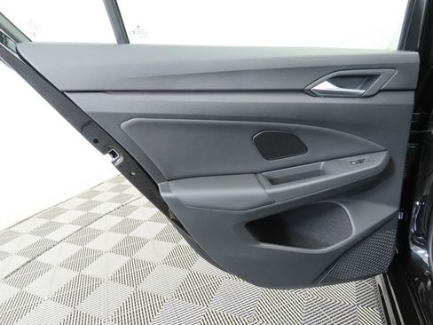 New 2026 Volkswagen Golf image 25