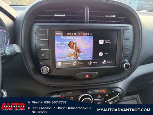 Used 2024 Kia Soul LX w/ Option Group 015 FWD image 15