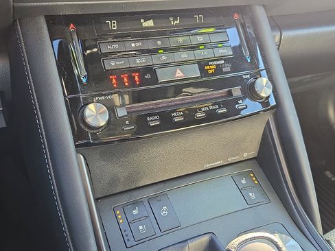 Certified 2023 Lexus IS 350 F Sport image 17