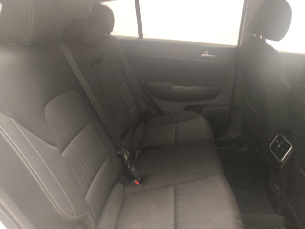 Used 2021 Kia Sportage LX FWD image 19