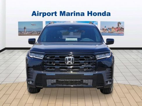 New 2026 Honda Pilot Black Edition image 8