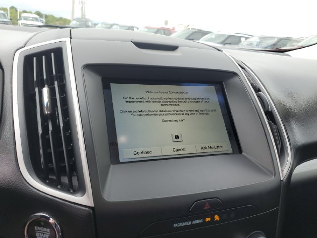 Used 2019 Ford Edge SEL w/ Equipment Group 201A AWD/4WD image 16