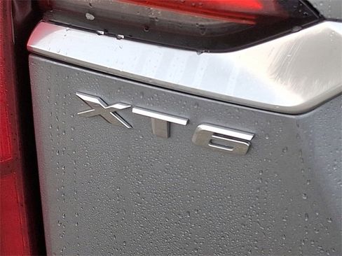 Certified 2024 Cadillac XT6 Premium Luxury image 28