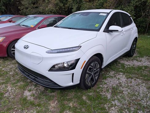 Used 2023 Hyundai Kona SE w/ Cargo Package image 3