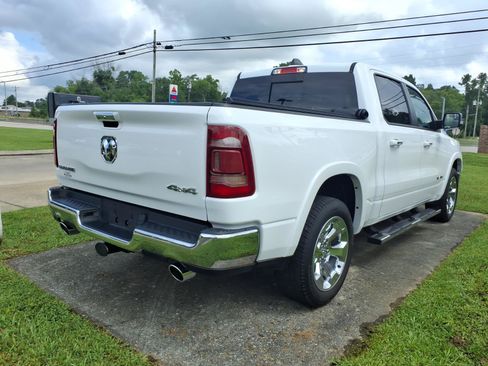 Used 2022 RAM 1500 Laramie AWD/4WD image 5