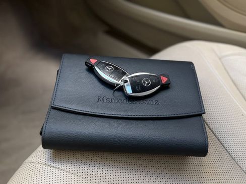 Used 2015 Mercedes-Benz S 550 Sedan image 38