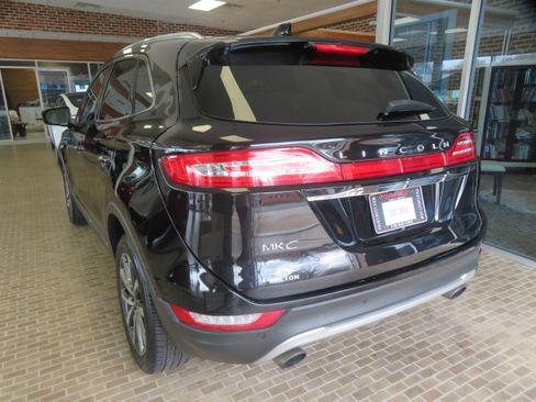 Used 2019 Lincoln MKC Reserve w/ MKC Climate Package image 6
