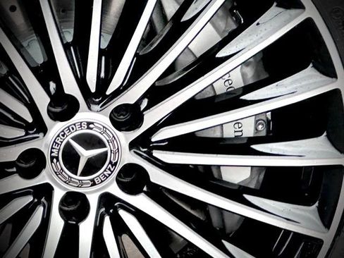 New 2026 Mercedes-Benz GLC 300 4MATIC image 14