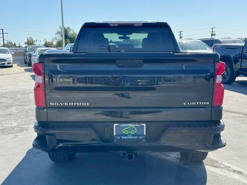 Certified 2021 Chevrolet Silverado 1500 Custom RWD image 4