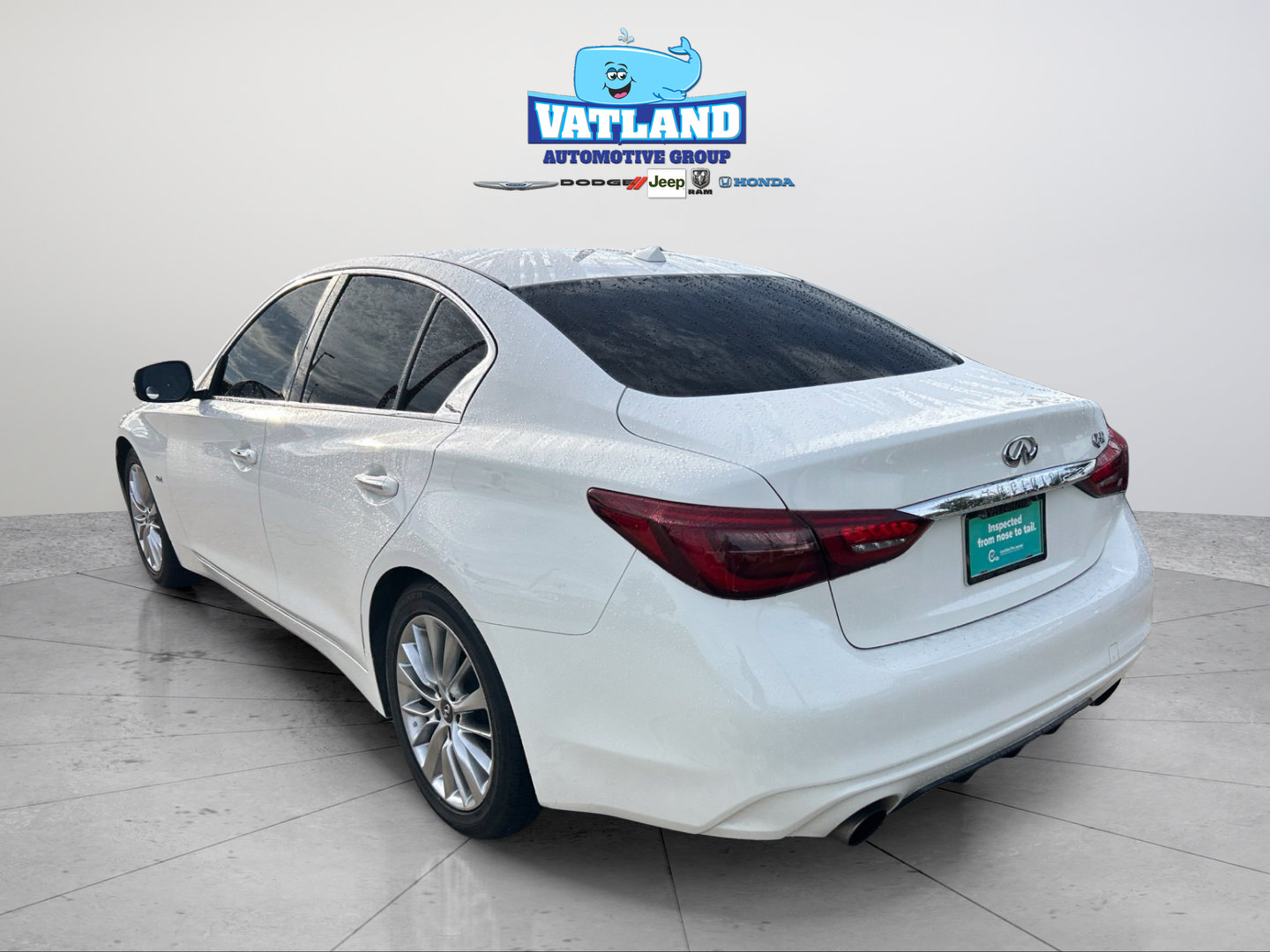 Used 2019 INFINITI Q50 Luxe RWD image 3