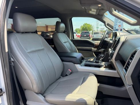 Used 2018 Ford F150 Lariat RWD image 12