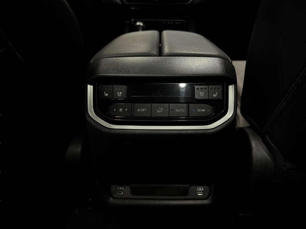 Used 2024 Lexus TX 350 AWD w/ Captains Chair Package image 23