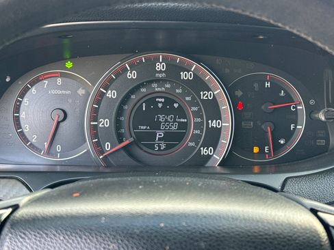 Used 2016 Honda Accord Sport image 20