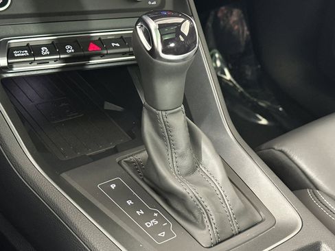 Used 2025 Audi Q3 2.0T Premium w/ Convenience Package image 20