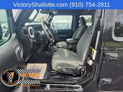 Used 2024 Jeep Wrangler Unlimited Sport AWD/4WD image 18