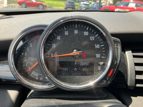 Used 2020 MINI Cooper S FWD image 3