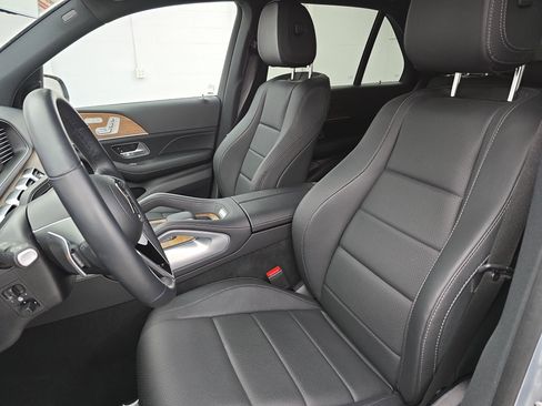 Used 2025 Mercedes-Benz GLE 450 4MATIC image 15