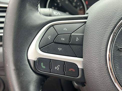 Used 2018 Jeep Compass Latitude w/ Popular Equipment Group AWD/4WD image 21