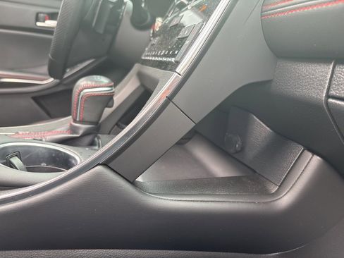 Used 2021 Toyota Avalon TRD image 33