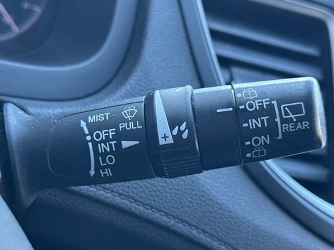 Used 2016 Honda CR-V EX-L image 33