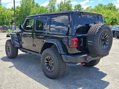 New 2026 Jeep Wrangler Unlimited Rubicon AWD/4WD image 6