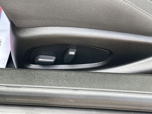 Used 2022 Chevrolet Camaro SS RWD image 28