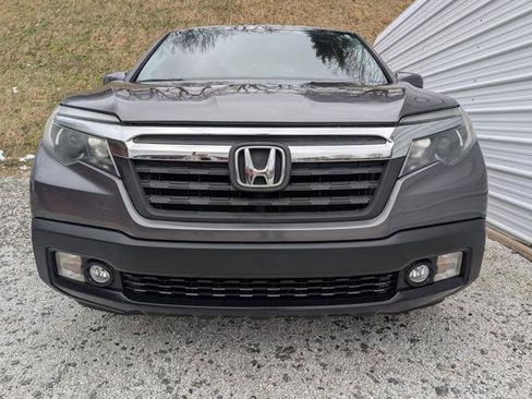 Used 2017 Honda Ridgeline RTL-T image 3