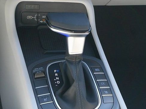 Certified 2026 Hyundai Kona SEL Sport image 13