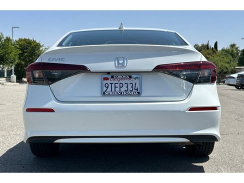 Used 2025 Honda Civic LX image 4