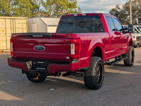 Used 2019 Ford F250 Lariat image 4