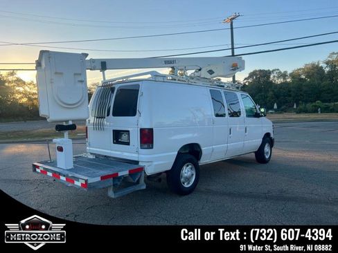 Used 2008 Ford E-350 and Econoline 350 Super Duty image 6
