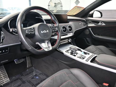 Used 2023 Kia Stinger GT2 image 14