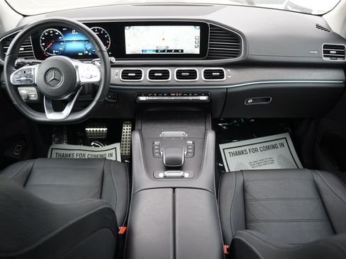 Used 2023 Mercedes-Benz GLS 580 4MATIC image 16