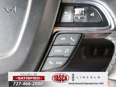 Used 2020 Lincoln Navigator L Reserve w/ Equipment Group 208A Reserve AWD/4WD image 27