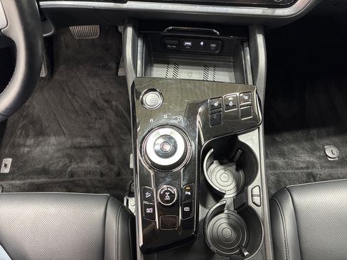 Certified 2023 Kia Sportage EX AWD/4WD image 17