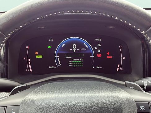 Used 2025 Toyota Camry SE w/ Multimedia Upgrade Package image 24