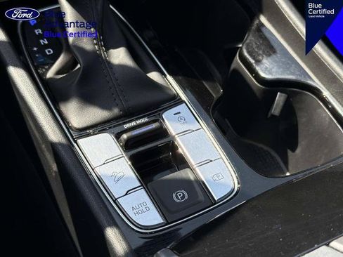 Used 2025 Hyundai Tucson SE FWD image 28