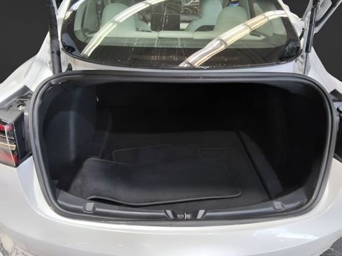 Used 2023 Tesla Model 3 Performance AWD/4WD image 9