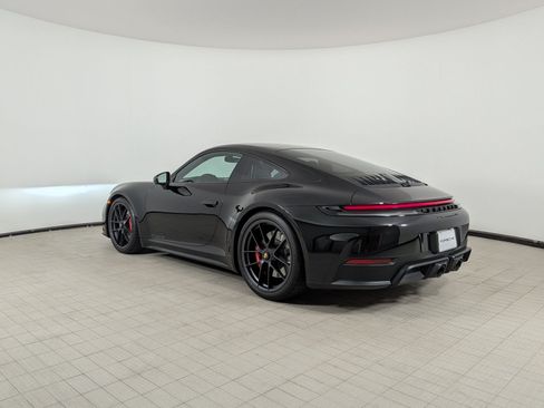 Certified 2026 Porsche 911 Carrera GTS RWD image 3