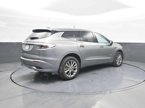 Used 2024 Buick Enclave Avenir AWD/4WD image 8