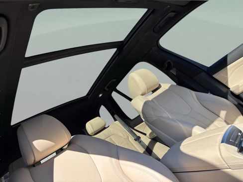 Used 2021 BMW X5 xDrive45e w/ Convenience Package 3 image 31