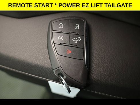 Used 2022 Chevrolet Silverado 1500 LT image 9