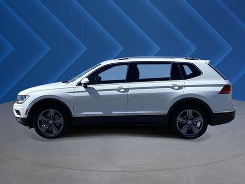 Used 2020 Volkswagen Tiguan SEL AWD/4WD image 6