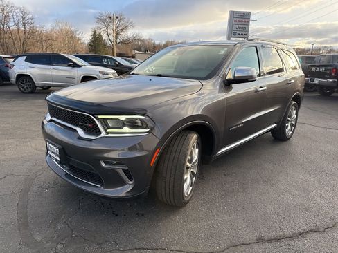Used 2021 Dodge Durango Citadel image 3