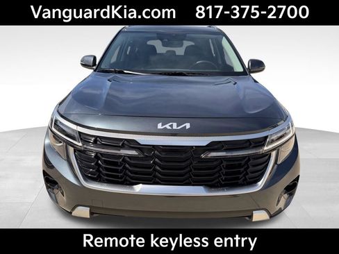 Certified 2026 Kia Seltos EX w/ EX Sunroof Package image 7